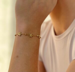 Bransoletka kwiatuszki kulki